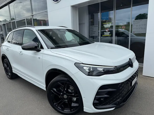 VW Tiguan 2.0 TSI DSG R-Line 4Motion