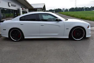 Dodge Charger SRT 8