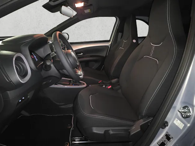 Toyota Aygo X 1.5 VVT-i HSD Trend