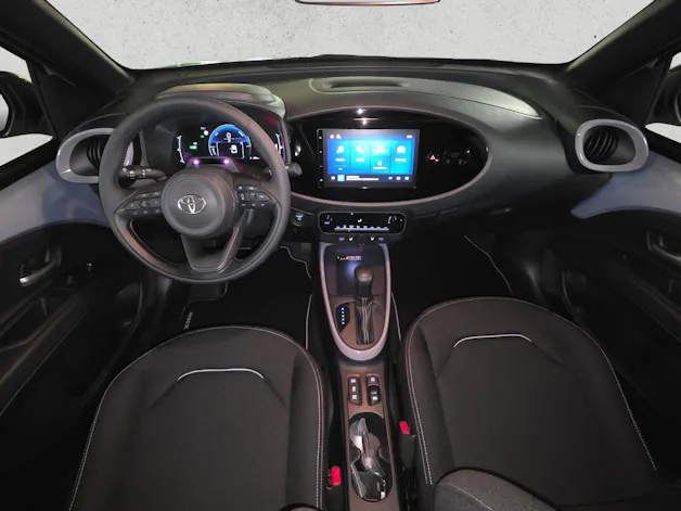 Toyota Aygo X 1.5 VVT-i HSD Trend