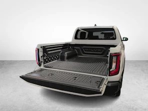 Fahrzeugbild TOYOTA Hilux Double Cab.-Pick-up 2.8 D-4D MHEV 204 Style