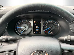 Toyota Hilux Double Cab.-Pick-up 2.8 D-4D MHEV 204 Invincible