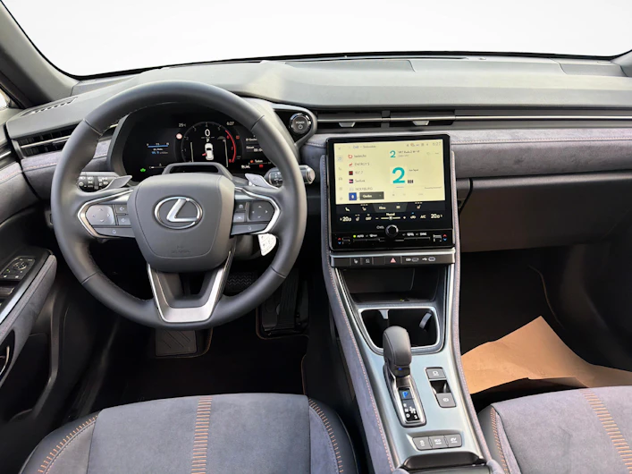 Fahrzeugbild LEXUS LBX