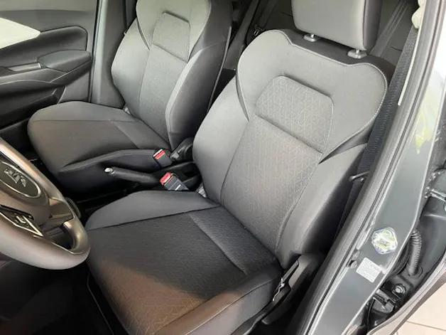 Suzuki Swift 1.2 Sakura Hybrid 4x4