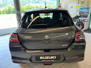 Suzuki Swift 1.2 Sakura Hybrid 4x4