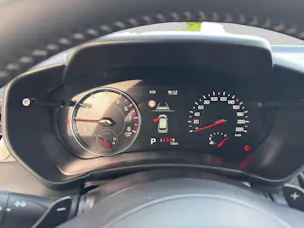Suzuki Swift 1.2 Sakura Top Hybrid