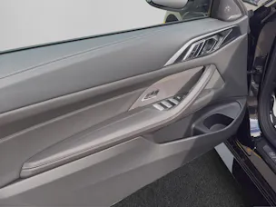 BMW M4 Competition xDrive Cabrio