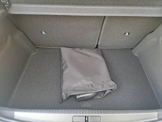 Peugeot 208 e-Allure 156c (8 ans de garantie)