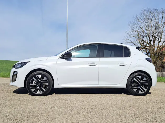 Peugeot 208 e-Allure 156c (8 ans de garantie)