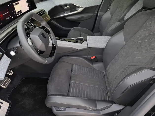 Peugeot 3008 1.6 PHEV GT 195cv (crochet)