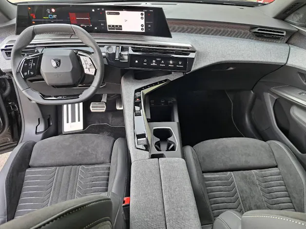 Peugeot 3008 1.6 PHEV GT 195cv (crochet)