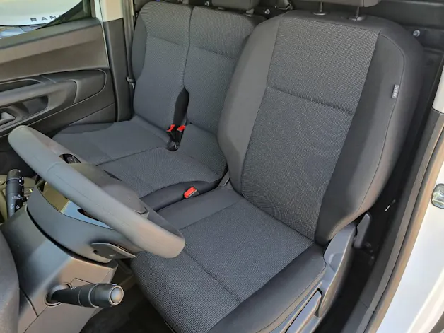 Peugeot e-Partner fourgon Standard 50 kWh 136cv