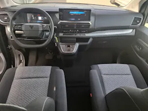 Peugeot Traveller Standard 2.2 BlueHDi 180cv Family Edition