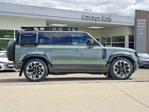 Land Rover Defender 110 3.0 D I6 350cv Trophy Edition Keswick Green