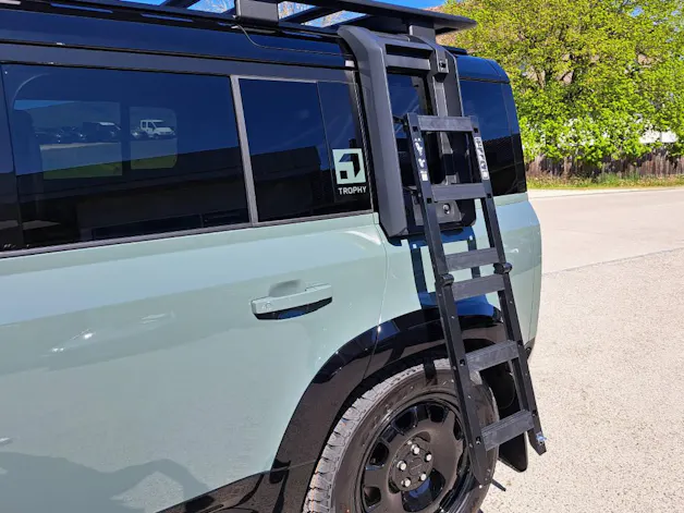Land Rover Defender 110 3.0 D I6 350cv Trophy Edition Keswick Green