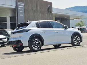 Peugeot 208 1.2 Hybrid 145cv GT