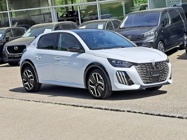 Peugeot 208 1.2 Hybrid 145cv GT