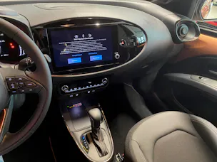 Toyota Aygo X 1.5 VVT-i HSD Style