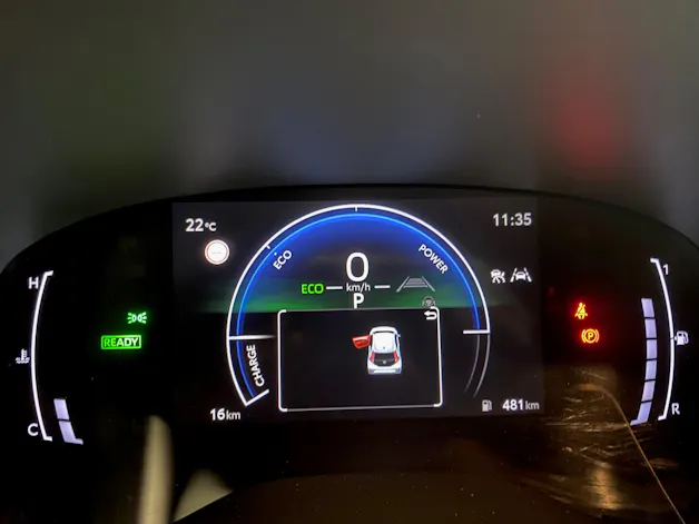 Toyota Aygo X 1.5 VVT-i HSD Style