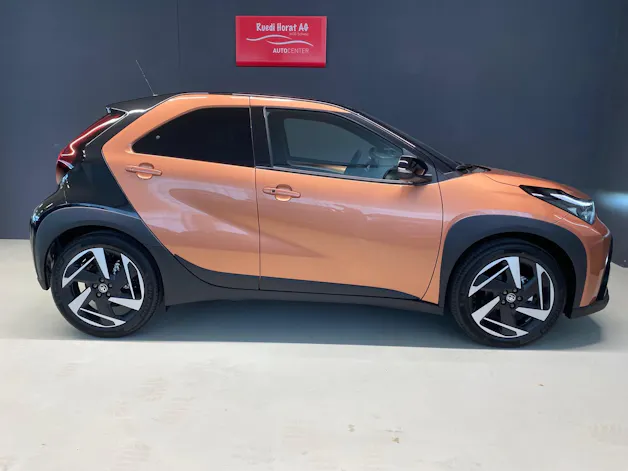 Toyota Aygo X 1.5 VVT-i HSD Style