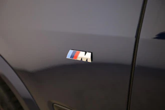 https://vehicle.imgix.net/4302707/2650cd3e-a72d-4f60-980b-0182234524e9.jpg