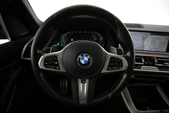 https://vehicle.imgix.net/4302707/95a10a37-0447-4245-a4cb-9af10c5f0487.jpg