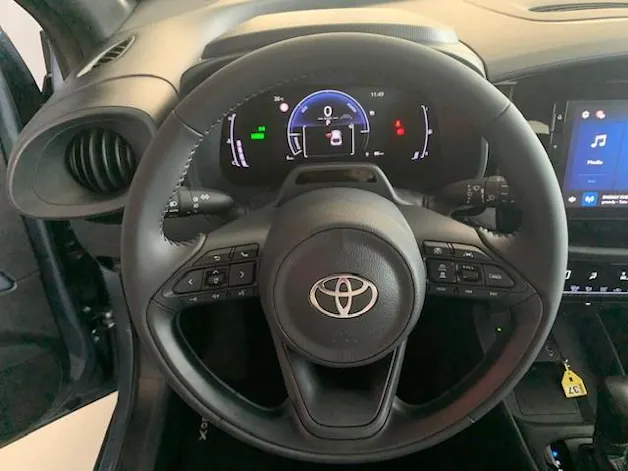 Toyota Aygo X 1.5 VVT-i HSD Comfort