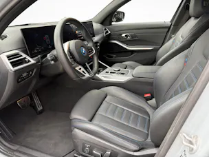 BMW 330e xDrive SAG Touring