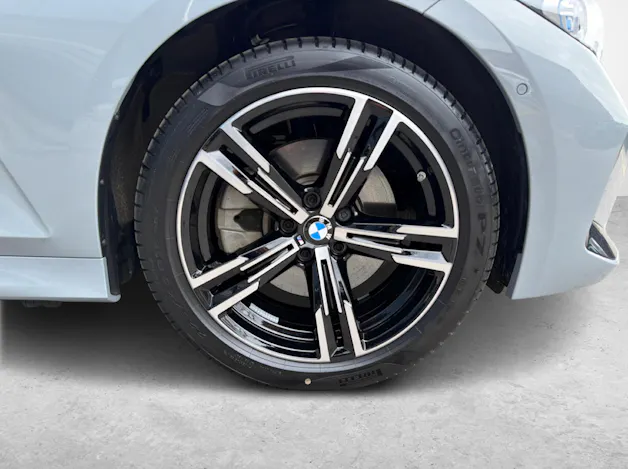 BMW 330e xDrive SAG Touring