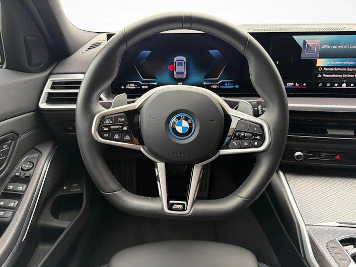 Fahrzeugbild BMW 3 SERIES