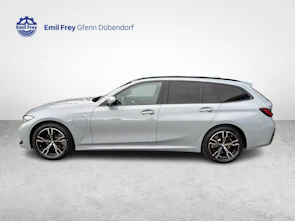 Fahrzeugbild BMW 330e xDrive SAG Touring
