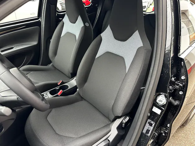 Toyota Aygo X 1.5 VVT-i HSD Comfort