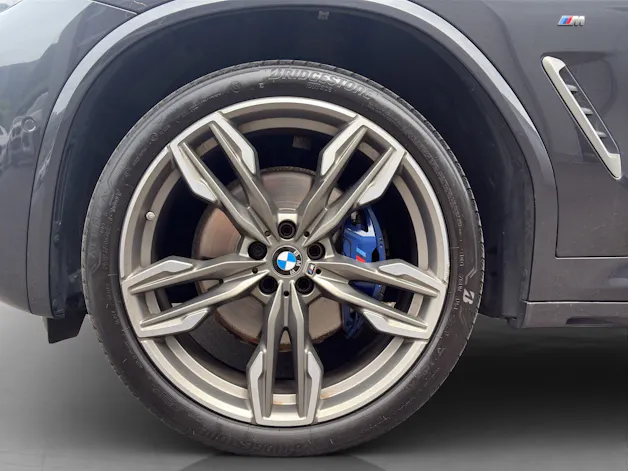 BMW X3 M40i