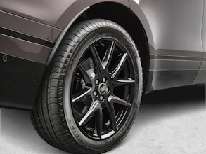 https://vehicle.imgix.net/4302828/4478b676-faa1-4d9b-930a-13e04994d6ea.jpg