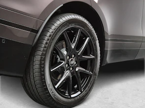 image du véhicule LAND ROVER Range Rover Velar 2.0 P400e Belgravia Edition ab 0.99% Leasing