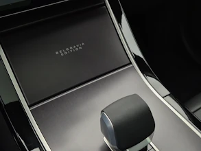 https://vehicle.imgix.net/4302828/ca230045-3547-4b70-b750-1d2d7b1042dd.jpg