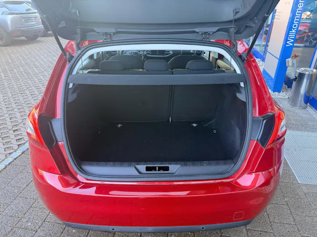 Peugeot 308 1.6 BlueHDi Allure