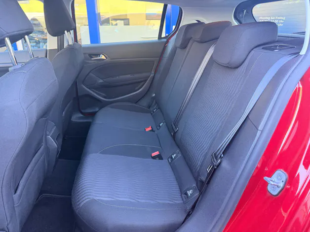 Peugeot 308 1.6 BlueHDi Allure