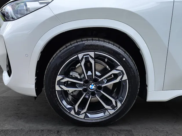 BMW iX1 30 xDrive
