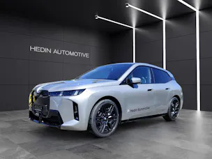 BMW iX xDrive60