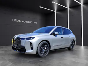 BMW iX xDrive60