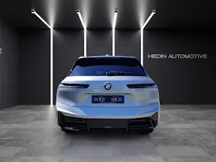 BMW iX xDrive60
