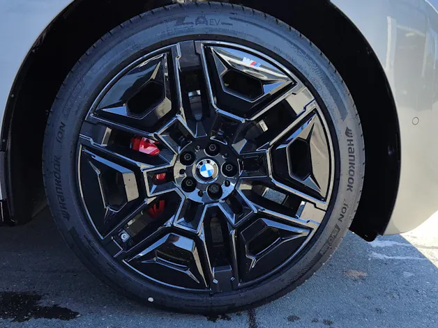 BMW iX xDrive60