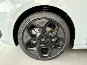 Opel Astra 1.2 T Hybrid Ultimate