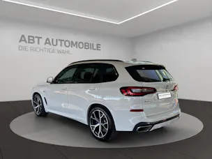 BMW X5 45e xDrive SAG