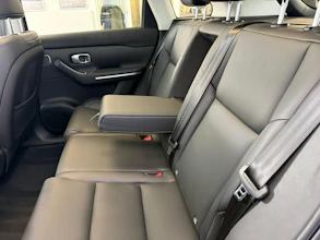 https://vehicle.imgix.net/4302903/05cd5cbb-6484-4e9c-93f9-9d33e3f70ccd.jpg
