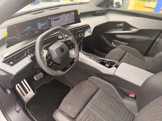 Peugeot 3008 1.6 PHEV GT