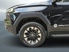 https://vehicle.imgix.net/4302908/d849422c-0ff4-4dc9-9fa7-af9c68922f35.jpg