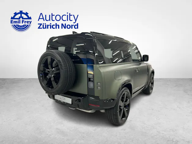 Land Rover Defender 90 3.0 D I6 250 X-Dynamic SE