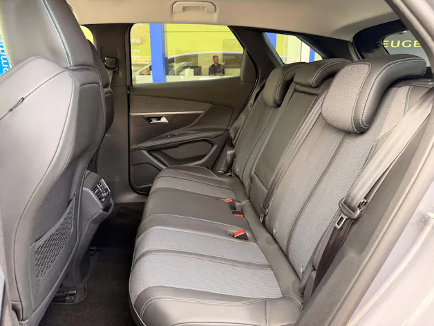 Peugeot 3008 1.5 BlueHDi Allure Pack